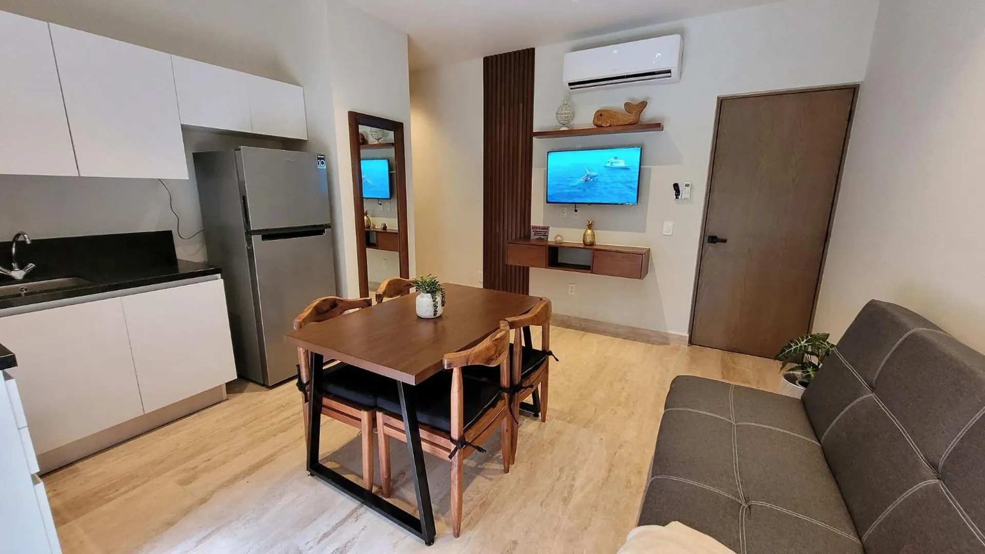 Luxury Apartment 2Br In Pdc, Steps From Beach Playa del Carmen Mexico